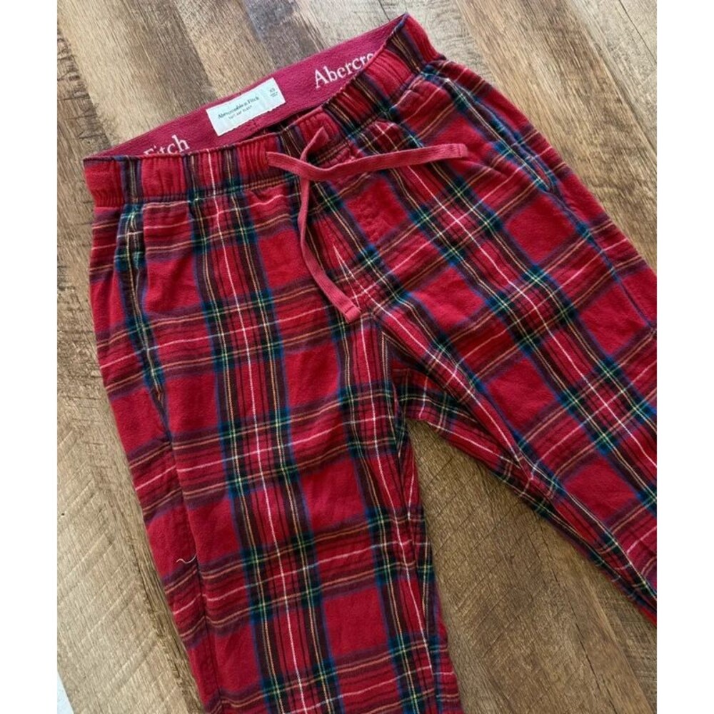 Abercombri and fit pj